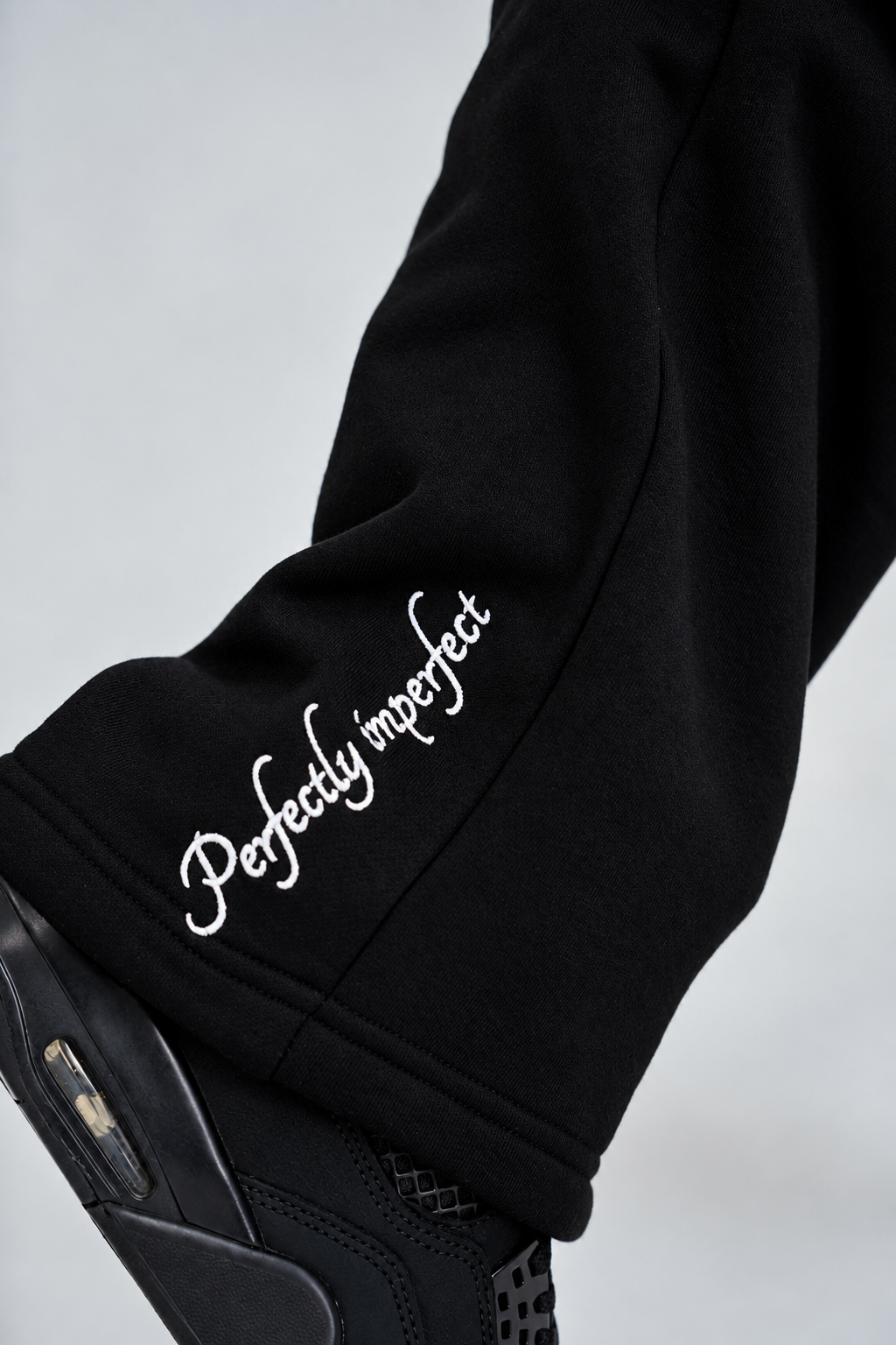 L'VOE Perfectly Imperfect Sweatpant